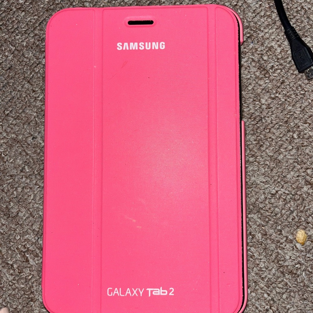 Samsung galaxy tab 2 with case and charger